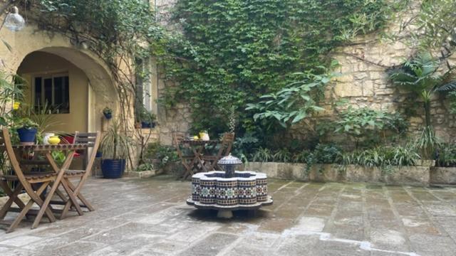 Le Grand Rouget Beaucaire (Gard) Exterior foto