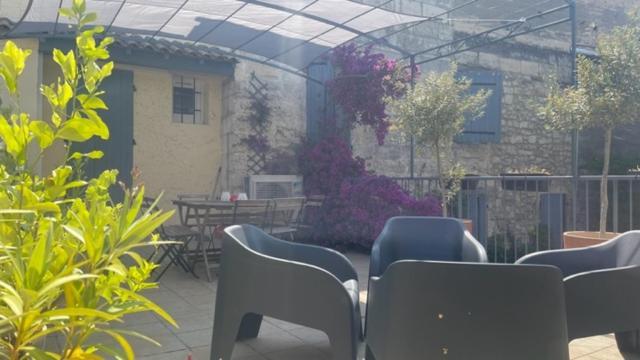 Le Grand Rouget Beaucaire (Gard) Exterior foto