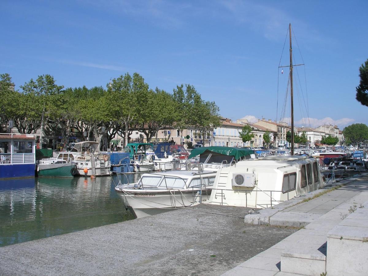 Le Grand Rouget Beaucaire (Gard) Exterior foto