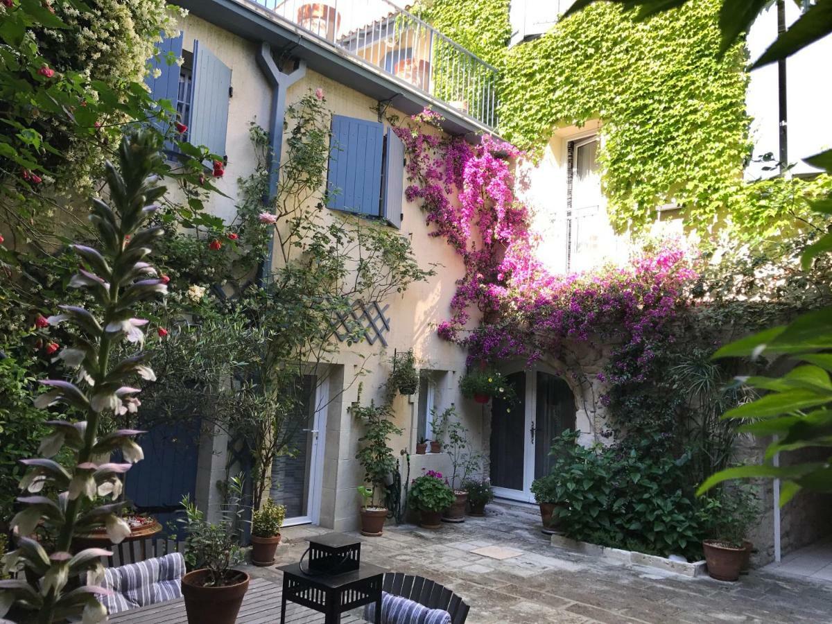 Le Grand Rouget Beaucaire (Gard) Exterior foto